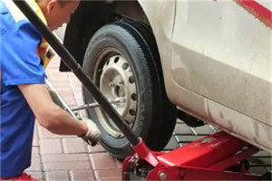 汇川区附近拖车24小时服务热线电话